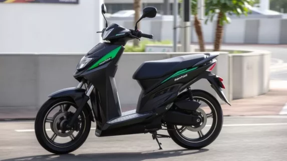 Indomobil eMotor Sprinto: Skutik Listrik 3.500 Watt dengan Fitur Canggih, Siap Dominasi Jalanan Kota!
