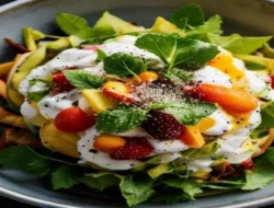 Resep Salad Buah Creamy Anti Gagal: Segar, Manis, dan Bikin Nagih!