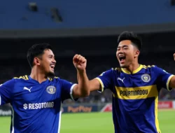 RESMI! Persib Bandung Datangkan Bintang Timnas Ragnar Oratmangoen, Kontrak Jangka Panjang 3 Tahun!