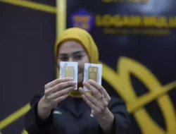 Emas Antam Meroket! Sepekan Naik Rp 25.000/Gram, Tembus Rp 2,67 Juta!