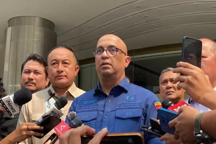 Skandal Korupsi Makan Gratis: Brigjen Pol LMI Resmi Tersangka Pengadaan Ompreng MBG!