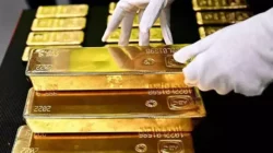 Harga Emas Dunia Terbang ke USD 4.400, Sinyal Jenuh Beli Mulai Mengintai Investor