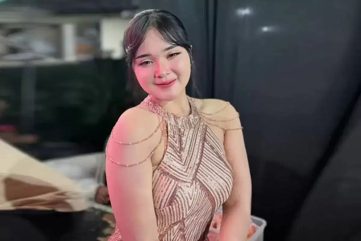 Heboh Isu Menikah, Terungkap Fakta Status dan Rekam Jejak Karier Laila Ayu KDI