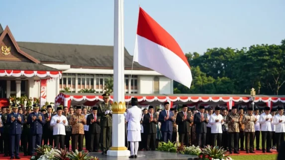 Naskah Doa Resmi Upacara HUT RI 17 Agustus: Penuh Makna, Haru, dan Persatuan Bangsa