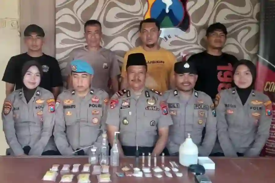 Akal Bulus Pengedar Narkoba di Masalembu: Sembunyikan Puluhan Gram Sabu di Bohlam Lampu Bekas