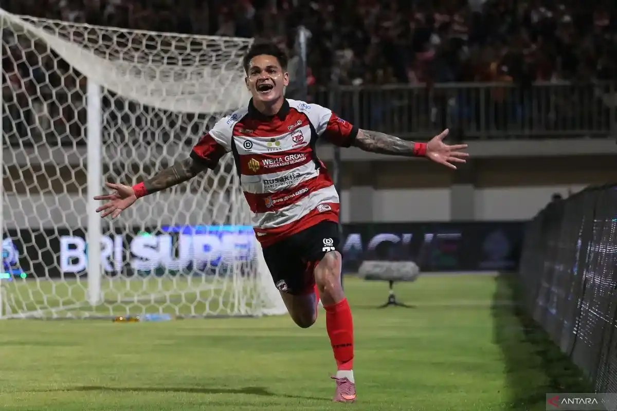 Drama di Pamekasan: Madura United Comeback 2-1 Atas PSIM, Gali Freitas Jadi Pahlawan