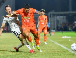 Borneo FC vs Dewa United: Gol Cepat Johnathan Bungkam Pendukung Tuan Rumah di Babak Pertama