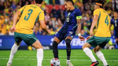 Hasil Australia vs Brasil 2-4: Vinicius Jr Pimpin Kemenangan Tim Samba dalam Hujan 6 Gol