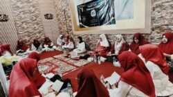 Relawan Kancana Letkol Teddy Dukung Pengajian dan Maulid Nabi, Ibu-Ibu Majelis Taklim Doakan Seskab Teddy