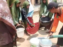 Kekeringan Parah Terjang Sumenep, 11 Desa Kritis Terima Bantuan Air Bersih BPBD