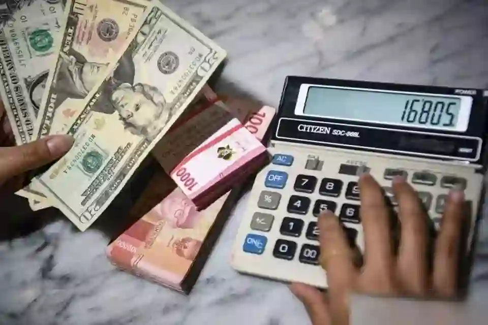 Rupiah Unjuk Gigi! Nilai Tukar IDR Menguat Perkasa Terhadap Dolar AS Hari Ini