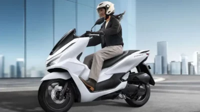 Spesifikasi dan Keunggulan Honda PCX 160 Terbaru: Skutik Premium Paling Dicari