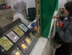 Harga Emas Pegadaian Kompak Naik Hari Ini: Cek Rincian Antam, UBS, dan Galeri 24!