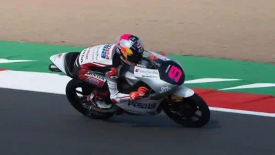 Hasil Kualifikasi Moto3 Mandalika 2026: Veda Ega Curi Posisi Start Ke-7, Brian Uriarte Sabet Pole Position