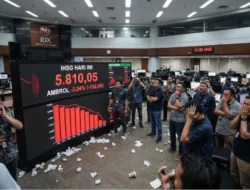 IHSG Hari Ini Anjlok Tajam 2,24% ke Level 5.810, Tekanan Jual Meluas di Sesi Pertama