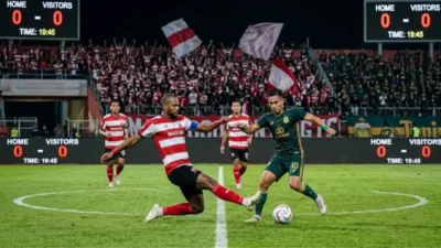 Hasil Madura United vs Bhayangkara 3-3: Hujan 6 Gol dan Drama Kartu Merah di Pamekasan!