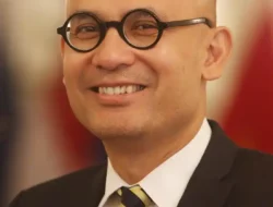 Profil Arrmanatha Nasir, Diplomat Senior yang Resmi Jadi Menteri Luar Negeri RI