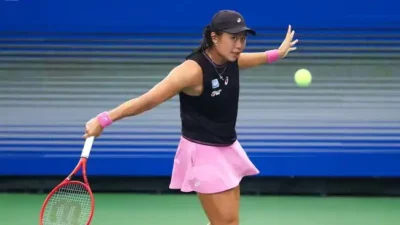 Tampil Perkasa! Janice Tjen Bantai Aoi Ito Dua Set Langsung di Babak Pertama Wuhan Open 2026