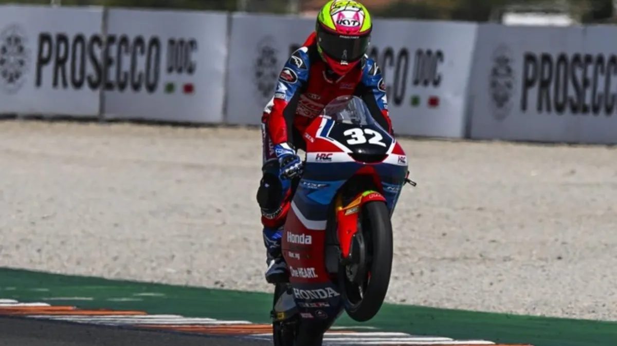 Target Podium di Italia! Pebalap Asal Sleman Kiandra Ramadhipa Siap Amankan Tiga Besar Moto3 Junior 2026