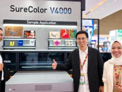 Targetkan Pasar Personalisasi, Epson Rilis Printer UV Flatbed SureColor V4000 yang Lebih Ringkas