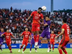 Hasil Persija vs Persik: Comeback Dramatis 2-1, Gol Rizky Ridho Pastikan Kemenangan Macan Kemayoran di JIS