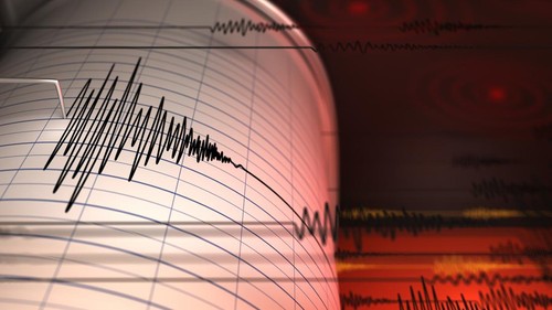 Gempa Guncang Bali Hari Ini: Warga Sempat Panik Berhamburan Keluar Rumah