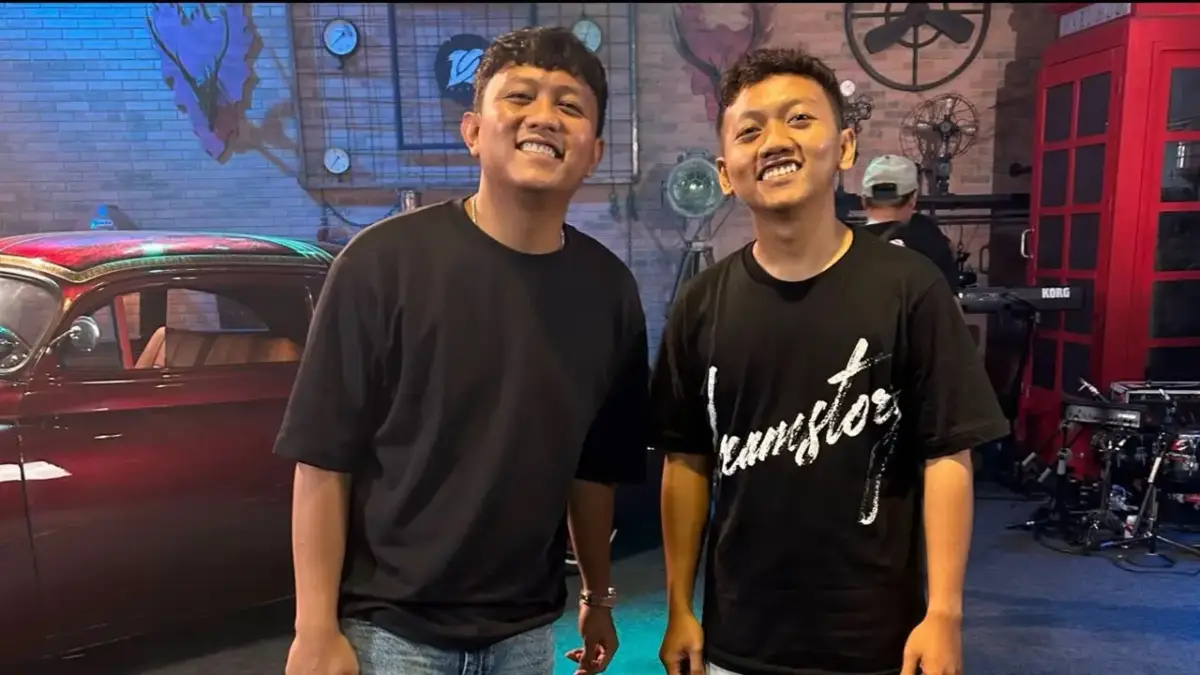  Dalang Muda Cilacap nan Viral Disebut Kembaran Denny Caknan